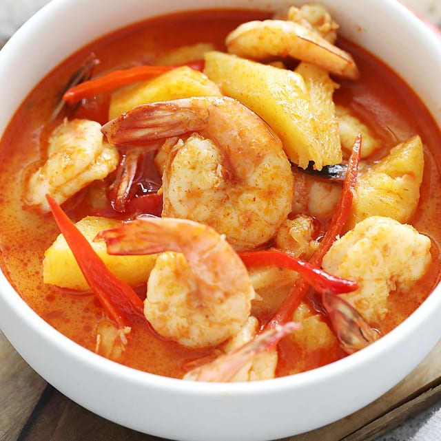 Pineapple Curry.